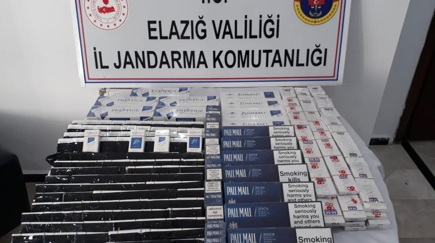 Jandarma ekipleri, tırlara zulanan ka&ccedil;ak sigaraları ele ge&ccedil;irdi