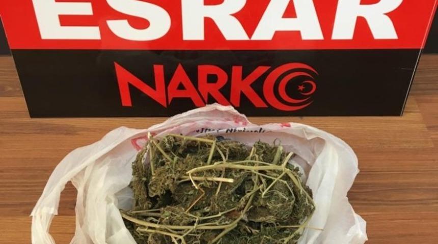 Bitlis&rsquo;te eroin ve esrar operasyonu