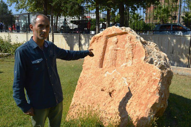  Köylüler tesadüfen bulmuştu! Ayrılık figürü turistlerin gözdesi oldu G5