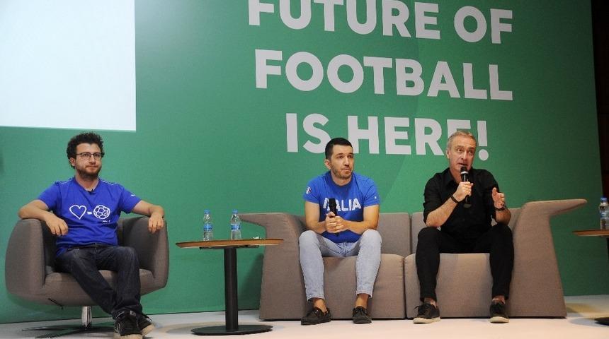 Efe Aydın: "Karanlıkta kalmış futbolcuları keşfetmek i&ccedil;in yola &ccedil;ıktık"