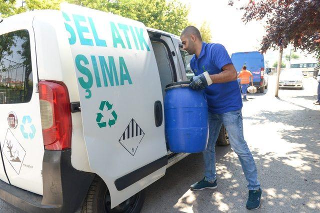 Atık yağları getir, geleceğini koru