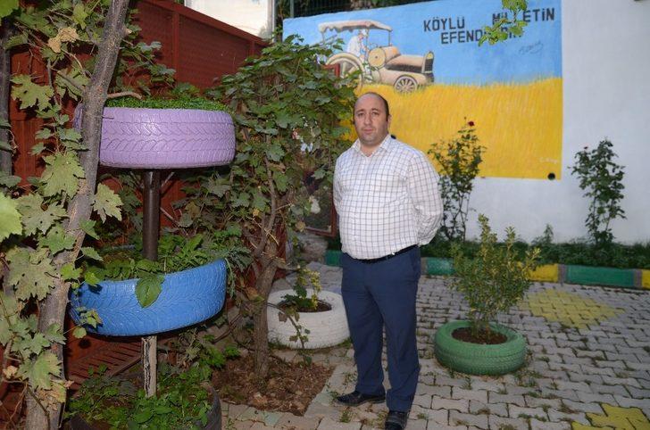 Kamu binası botanik bahçeye çevrildi G3