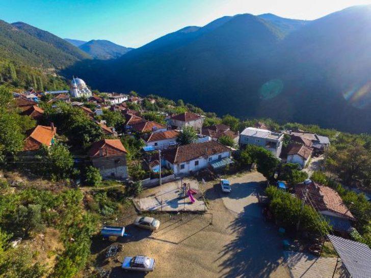 Turgutlu'daki 7 mahallede 'balık pulu' hastalığı! G4