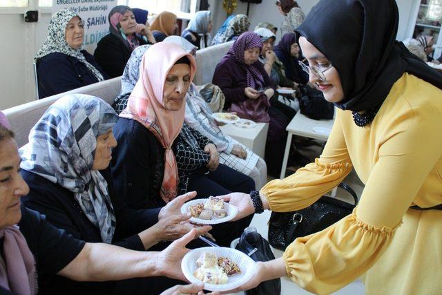 Aktif Yaşam Merkezi, yaşlılar gününü kutladı