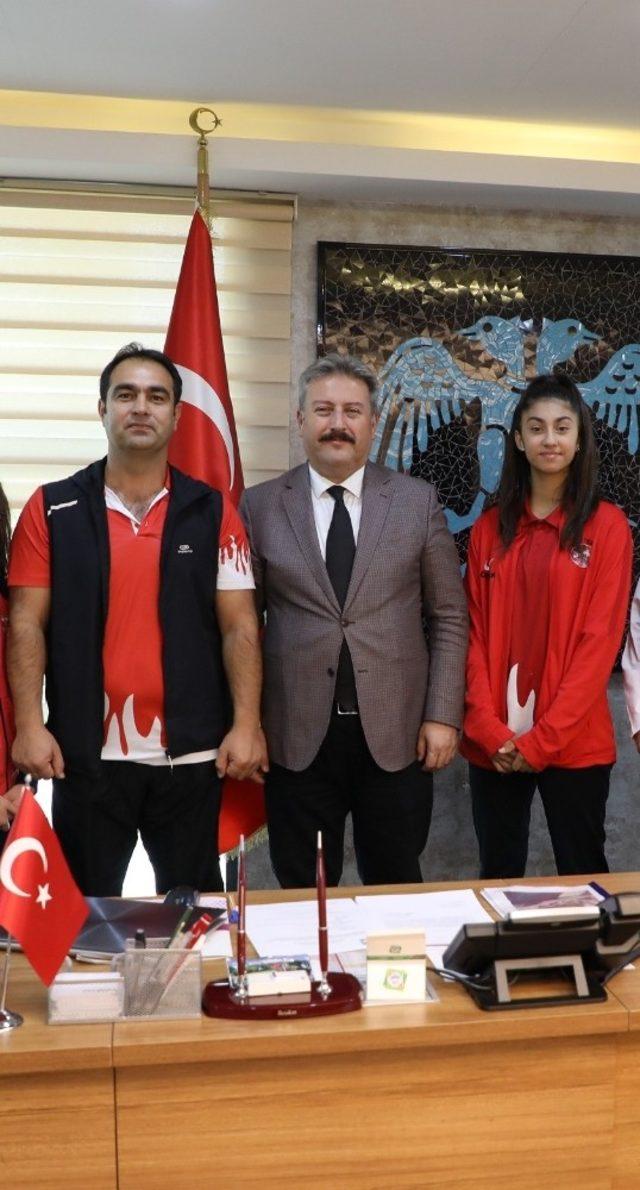 MELMEK Sporcusu Büşra İspanya’da Kayseri’yi Temsil Edecek