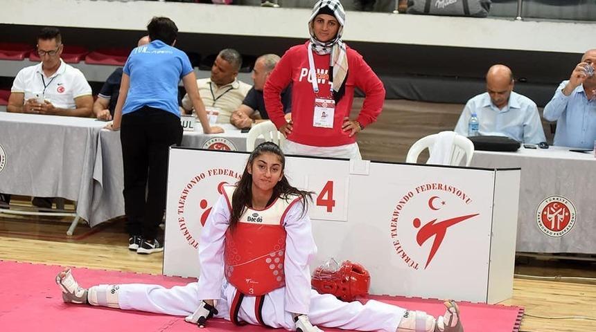 MELMEK Sporcusu B&uuml;şra İspanya&rsquo;da Kayseri&rsquo;yi Temsil Edecek