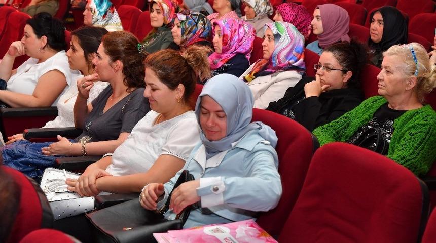 Isparta Belediyesi&rsquo;nden &lsquo;Okula Uyum S&uuml;reci Semineri&rsquo;