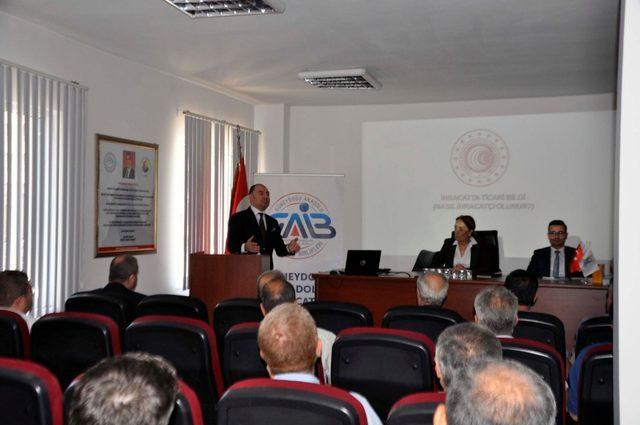 Kızıltepe TSO’da dış ticaret bilgilendirme semineri verildi