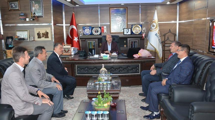 M&uuml;ft&uuml; Orhanlı ve Din G&ouml;revlilerinden Başkan Bozkurt&rsquo;a ziyaret