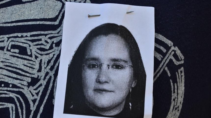 39 yaşındaki doktor kanserden hayatını kaybetti