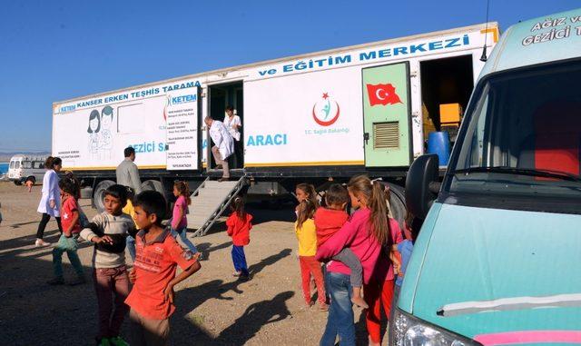 Çadır kentte yaşayan tarım işçilerine kapsamlı ‘sağlık taraması’