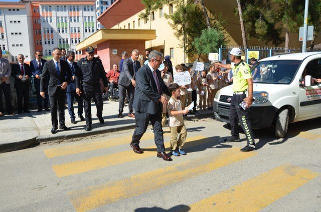 Fatsa’da yaya geçidinde farkındalık nöbeti