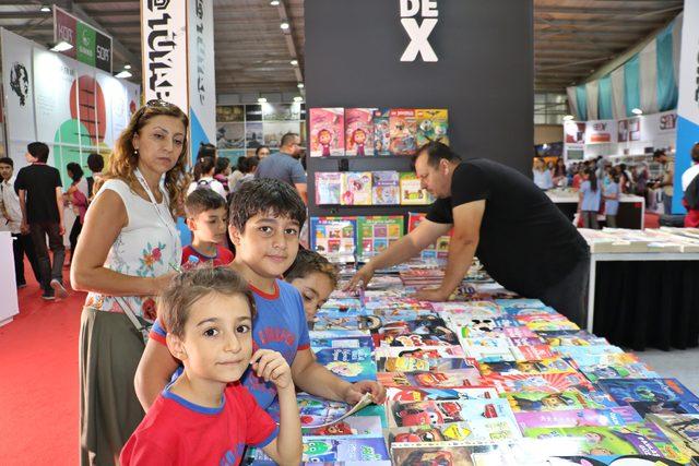 Diyarbakır'da kitap fuarına 5 günde 100 bin ziyaretçi