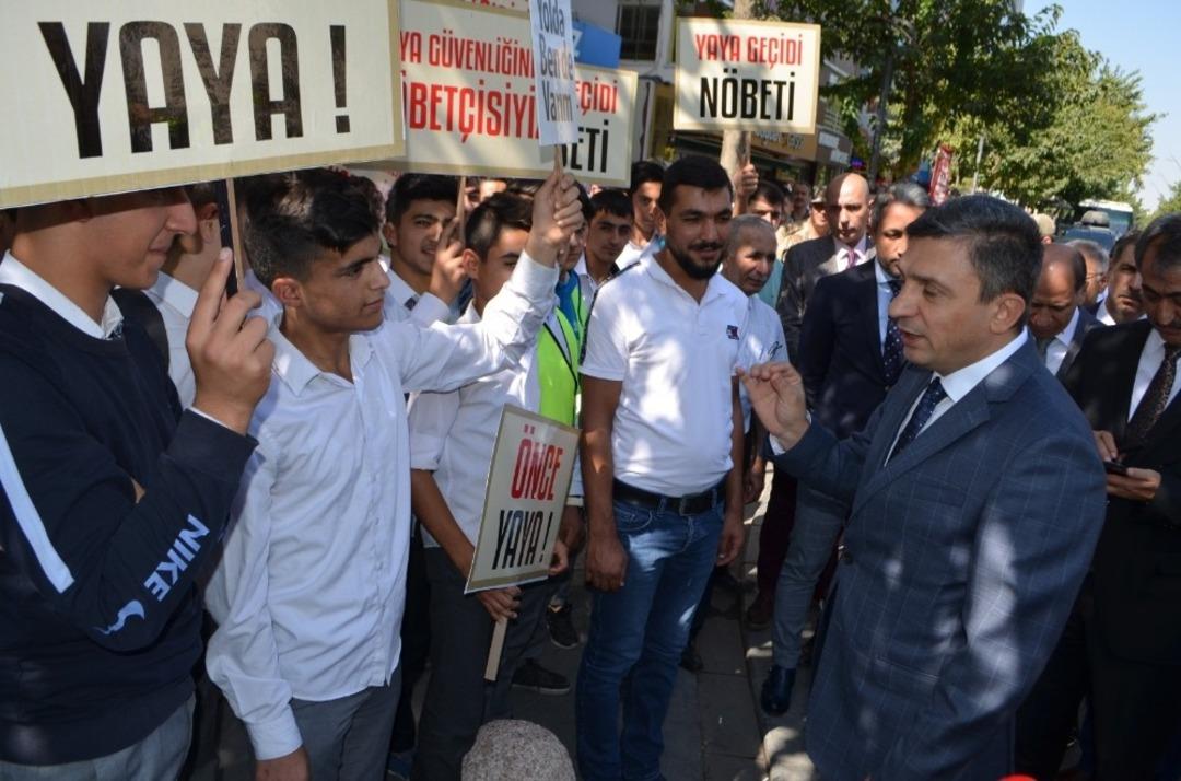 Batman&rsquo;da &rsquo;Yaya G&uuml;venliğinin N&ouml;bet&ccedil;isiyiz&rsquo; uygulaması