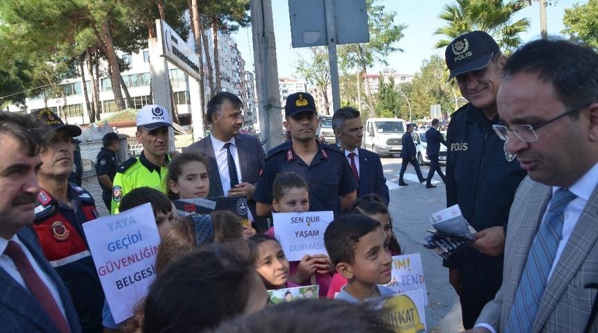 Bafra&rsquo;da "Yaya G&uuml;venliğinin N&ouml;bet&ccedil;isiyiz" uygulaması