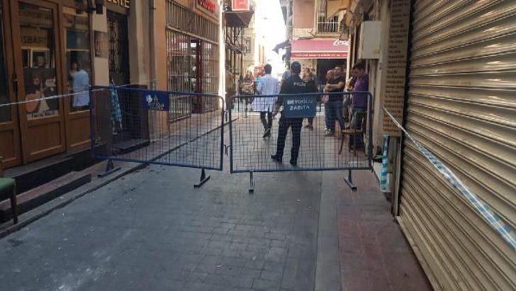 İstanbul'da panik anları! Bir binada çökme riski G3