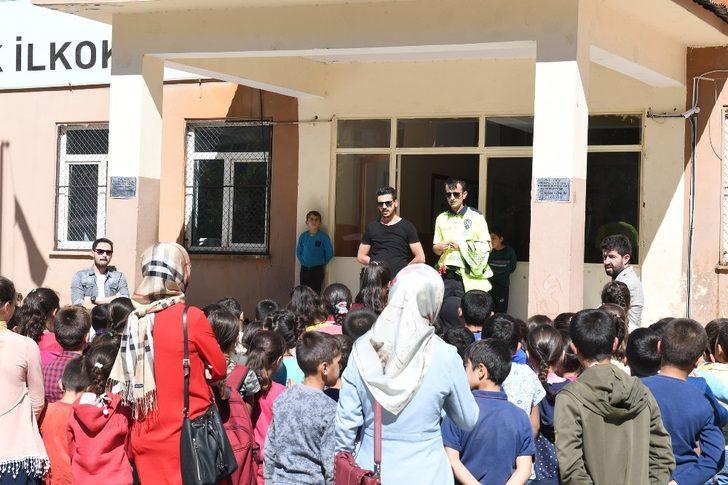 Çatak’ta ’Yaya Güvenliğinin Nöbetçisiyiz’ uygulaması G2