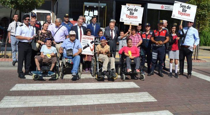 Salihli’de yaya geçitlerinde ’Güvenlik’ nöbeti G3
