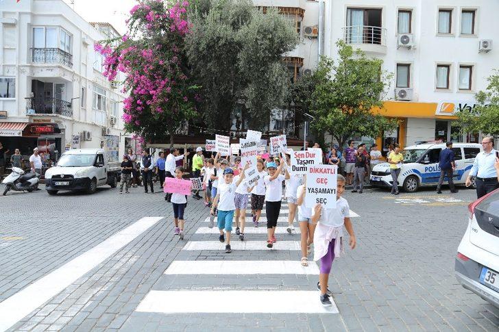 Kaş’ta ‘yaya güvenliği’ nöbeti G5