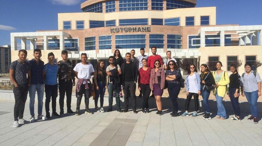 SHMYO&rsquo;dan birinci sınıf &ouml;ğrenciler i&ccedil;in oryantasyon g&uuml;nleri d&uuml;zenlendi