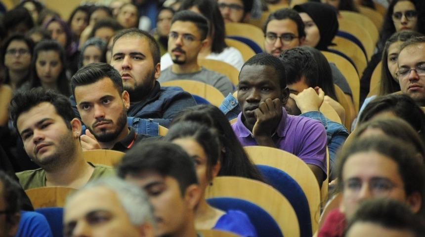 BE&Uuml;&rsquo;de &ldquo;MEB Yurt Dışında Y&uuml;ksek Lisans ve Doktora Programları&rdquo; tanıtımı yapıldı