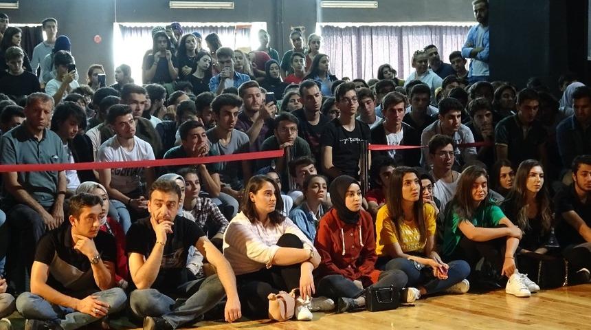 Tokat&rsquo;ta İlber Ortaylı&rsquo;ya yoğun ilgi