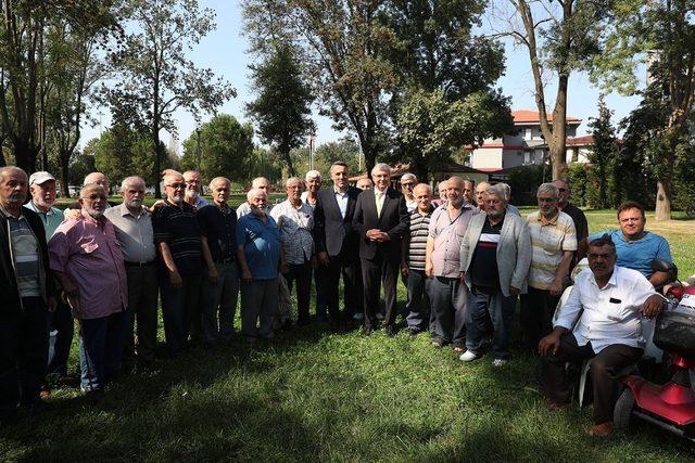 Başkan Yüce, “Toplumumuzun hafızası yaşlılarımızın her zaman yanında olacağız”