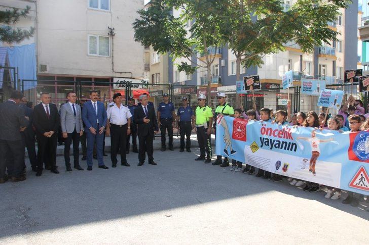 Çorum’da "Yaya Güvenliğinin Nöbetçisiyiz" uygulaması G1