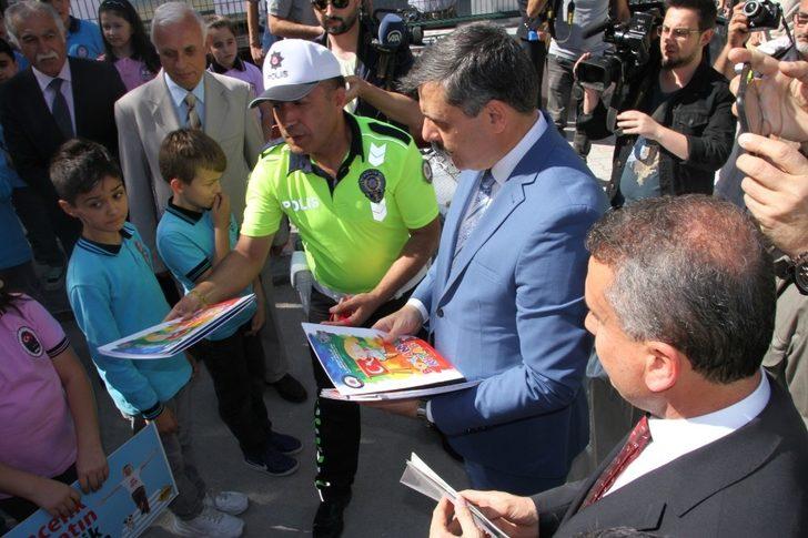Çorum’da "Yaya Güvenliğinin Nöbetçisiyiz" uygulaması G5