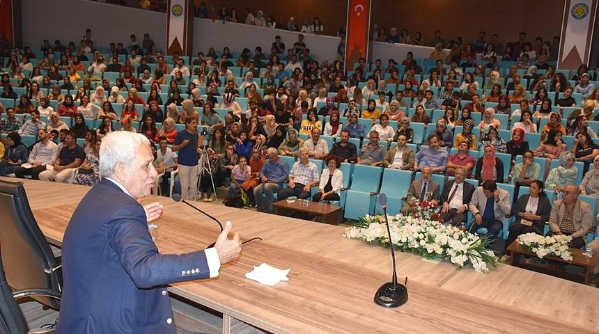 HRÜ modacı Faruk Saraç’ı ağırladı