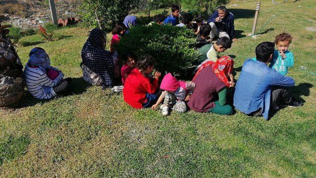 Çanakkale’de 24 mülteci yakalandı