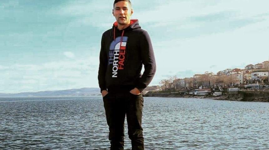 Bağ evinde &ccedil;ıkan yangında yaralanan gen&ccedil; hayatını kaybetti