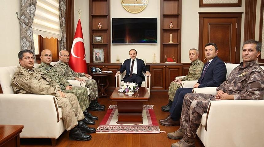 3. Ordu Komutanı Korgeneral &Ouml;ngay, Vali Epcim&rsquo;i ziyaret etti