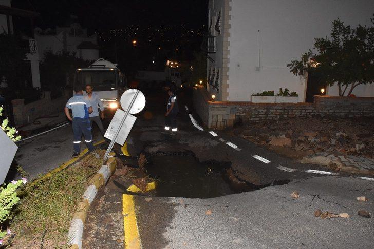 Önce patlama sesi geldi ardından asfalt çöktü! Bodrum savaş alanına döndü G5