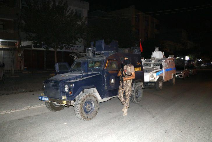 Adana'da dehşet! Balkonda kahve içen çocuğa pompalı tüfekle saldırdılar! G2