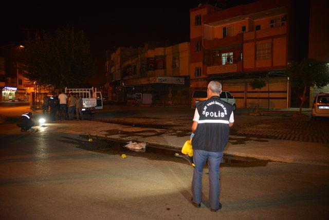 Balkonda kahve içen çocuk, silahlı saldırıda yaralandı