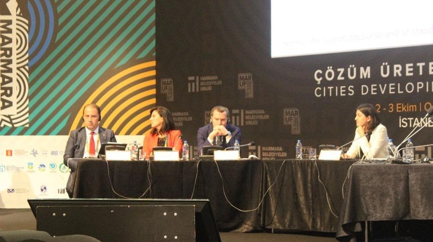 Zeytinburnu Belediye Başkanı Arısoy, &ldquo;50 bin ile 70 bin arasında g&ouml;&ccedil;mene ev sahipliği yapıyoruz&rdquo;