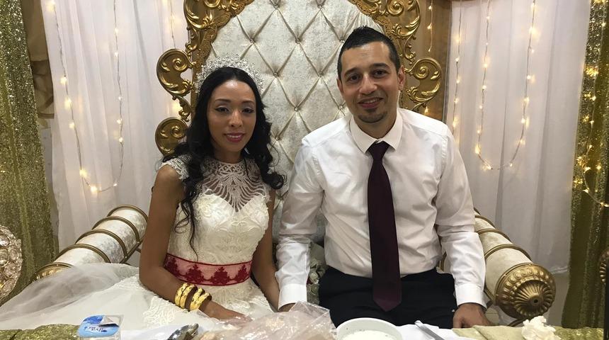 Paris'te tanışıp Kahta'da evlendiler