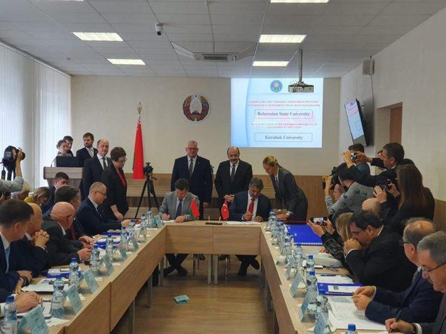Rektör Polat, Belarus’ta iş birliği protokolü imzaladı
