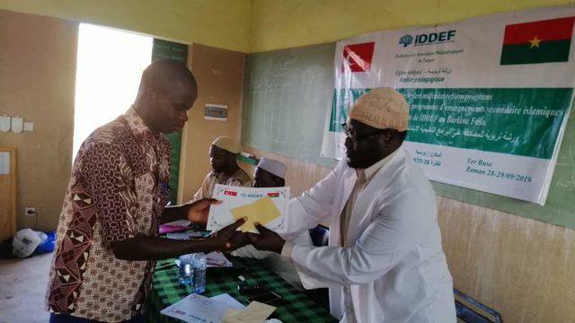 İDDEF Burkina Faso’da ’Eğitim Müessesleri Müfredat Programı’ düzenledi