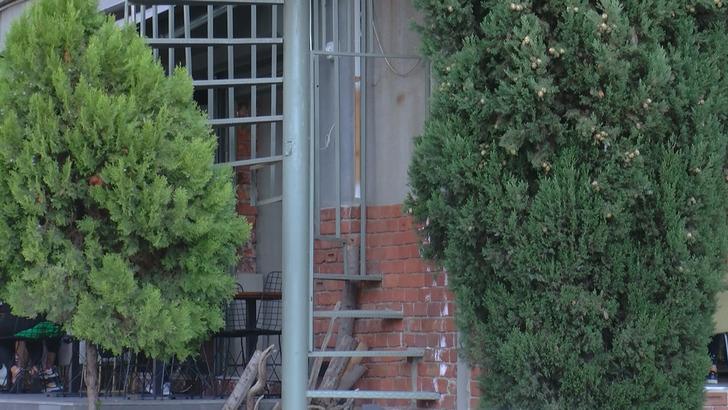 İstanbul'un çıkışı olmayan yangın merdivenleri şoke etti! G2