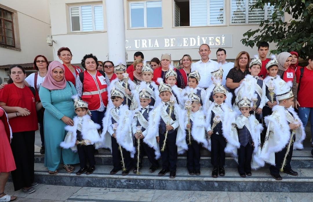 Urla’da Sünnet Şöleni Urla’da Sünnet Şöleni