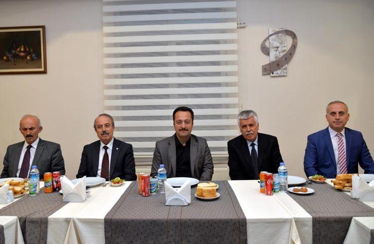 İl İdare Kurulu Müdürü Dündar’a veda G2