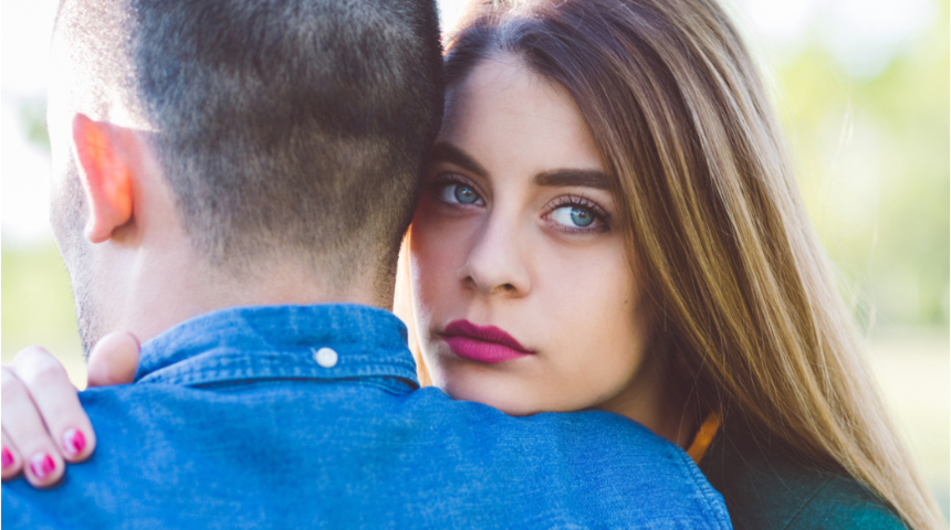 Kadınlar iyi ya da k&ouml;t&uuml; olsun eş se&ccedil;imlerinde babalarından etkileniyorlar