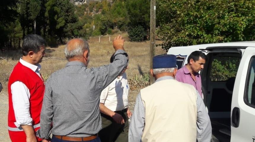 Boyabat&rsquo;ta evi yanan aileye Kızılay&rsquo;dan yardım eli