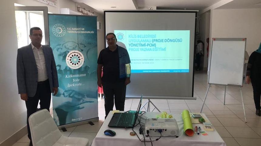 Proje D&ouml;ng&uuml;s&uuml; Y&ouml;netimi eğitimi tamamlandı