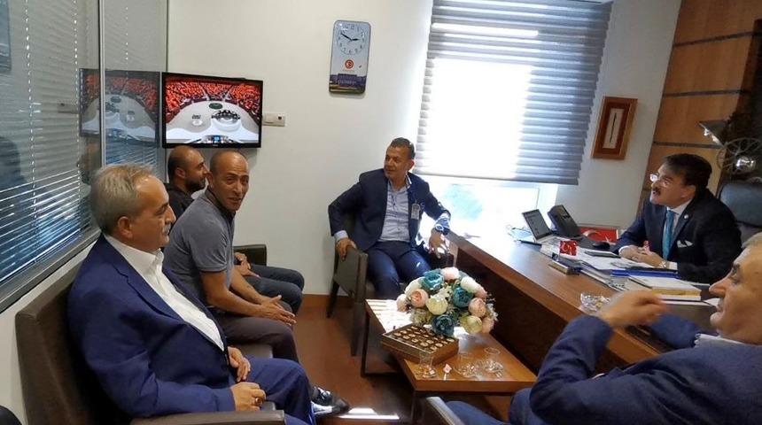 Milletvekili Aydemir&rsquo;e kariyer &ouml;d&uuml;l&uuml;