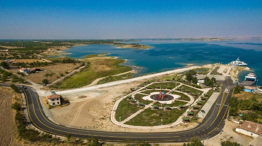 Belediye Başkanı G&uuml;rkan feribot yolunda incelemede bulundu