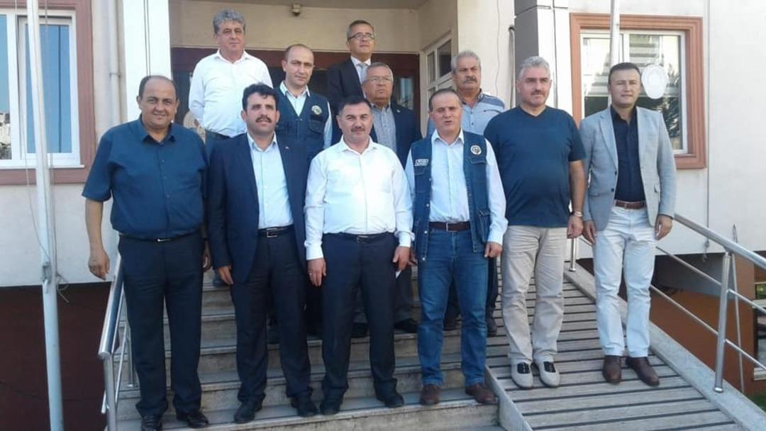 G&uuml;l&uuml;&ccedil;&rsquo;e millet bah&ccedil;esi yapılıyor