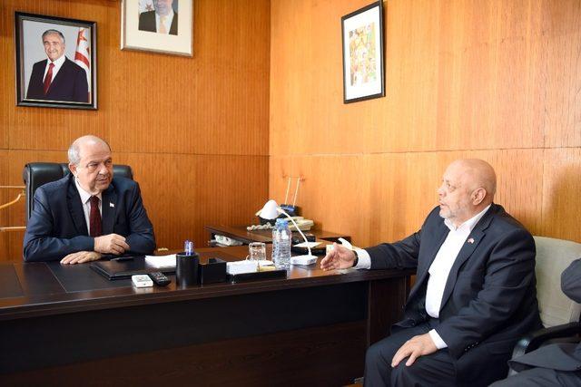 HAK-İŞ Genel Başkanı Arslan Kıbrıs’ta temaslarda bulundu